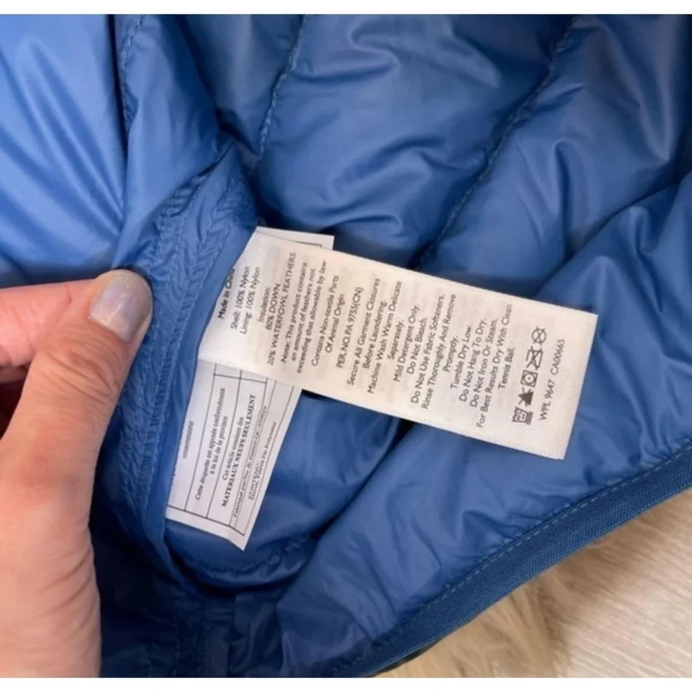New Eddie Bauer Stratuslite Down Snap Jacket Mens Medium Puffer